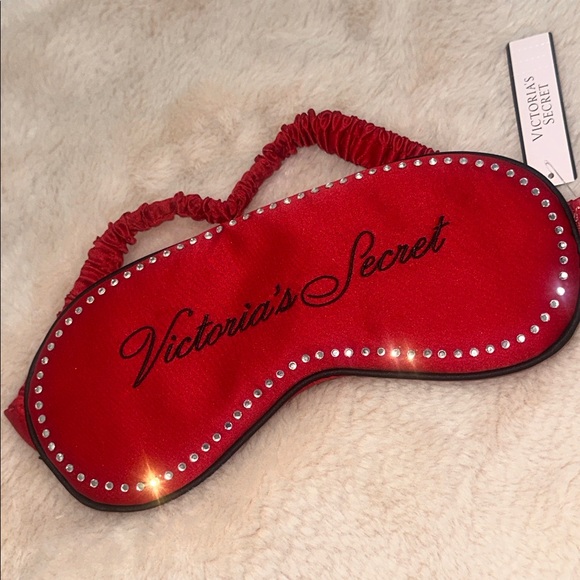 Victoria’s Secret Satin Eye Masks